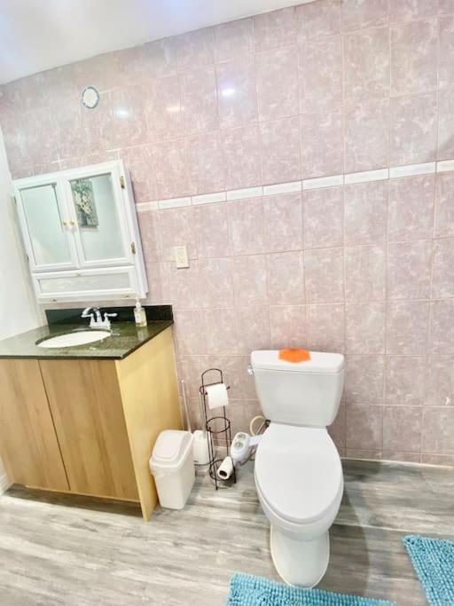 Pink Cozy House 2 Bedrooms โรสมีด ภายนอก รูปภาพ