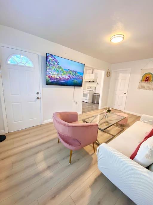 Pink Cozy House 2 Bedrooms โรสมีด ภายนอก รูปภาพ